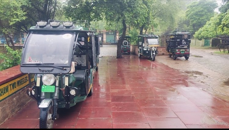 State government committed to environmental protection - Tourists will now travel by e-rickshaw in Keoladeo National Park