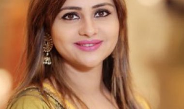 युवा अनामिका जैन अंबर के नेतृत्व में कविता एक नए स्वर्ण युग का अनुभव कर रही है