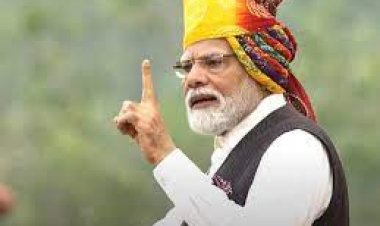 केंद्रीय मंत्रिमंडल ने ग्रामीण और शहरी भारत के पारंपरिक कारीगरों व शिल्पकारों की सहायता के लिए केंद्रीय क्षेत्र की नई योजना 'पीएम विश्वकर्मा' को मंजूरी दी